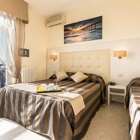 King Hotel Marina di Pietrasanta