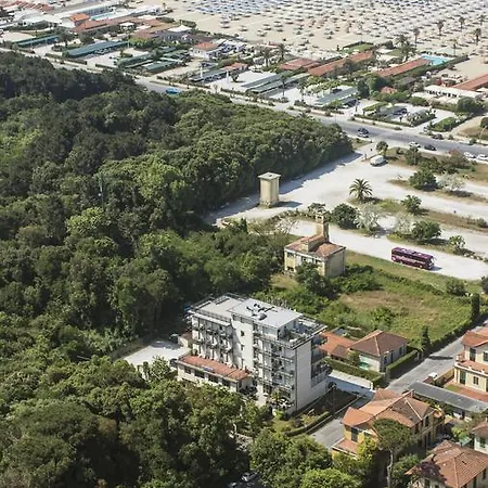 King Hotel Marina di Pietrasanta