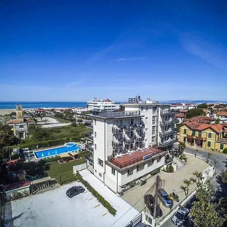 King Hotel Marina di Pietrasanta